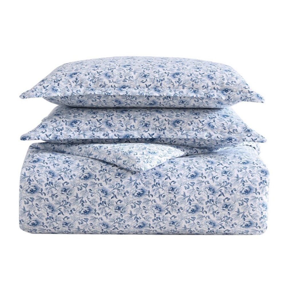 Laura Ashley Lorelei Blue Cotton Reversible Quilt in Queen Size. Originally $69